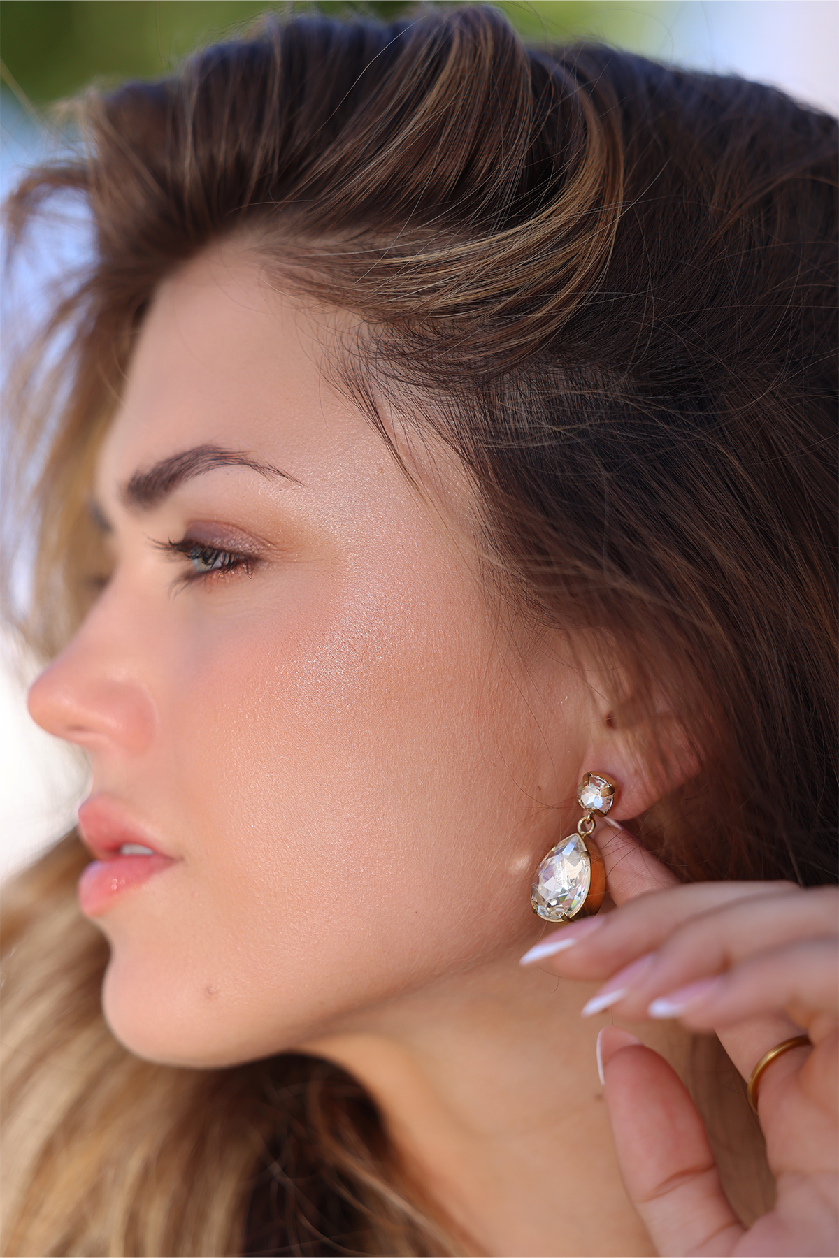 Billie Crystal earrings, Clear
