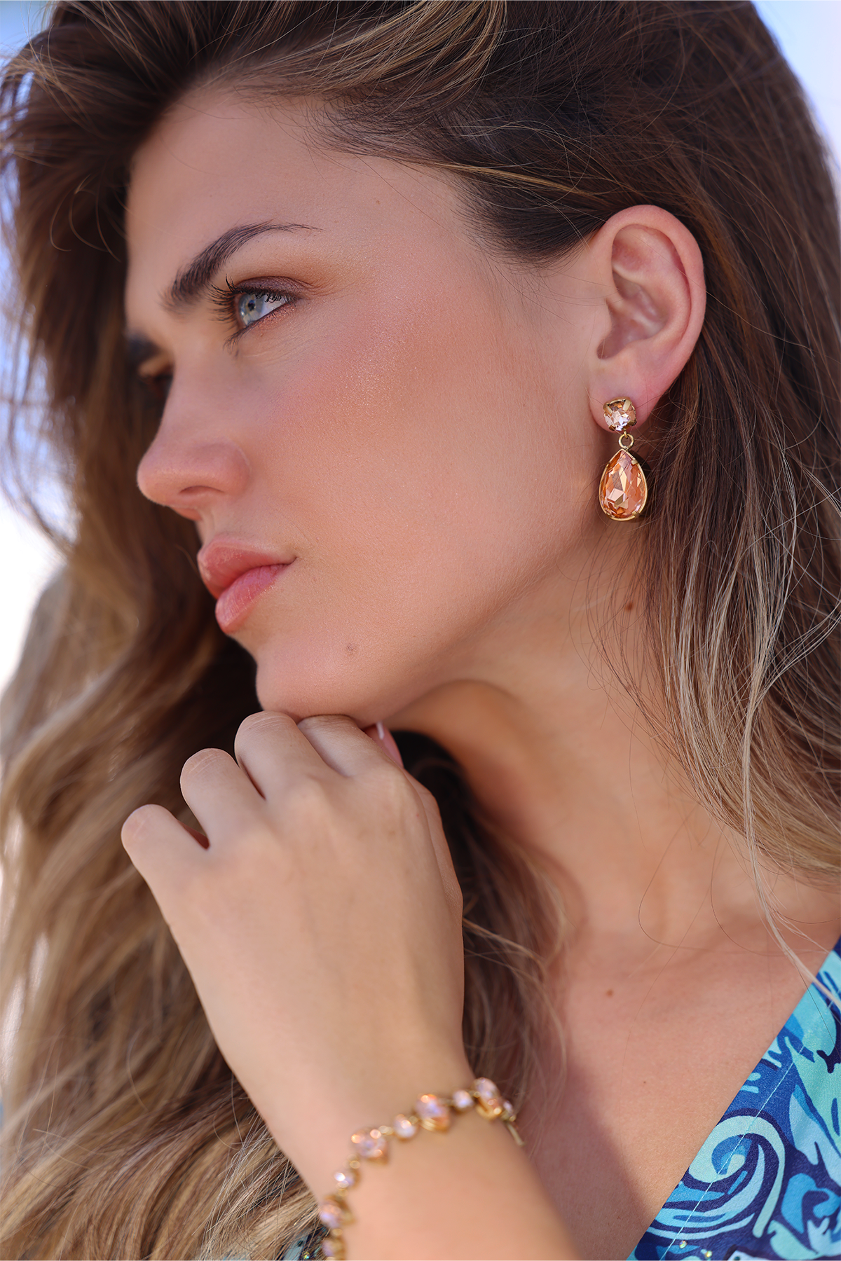 Billie Crystal earrings, Peach