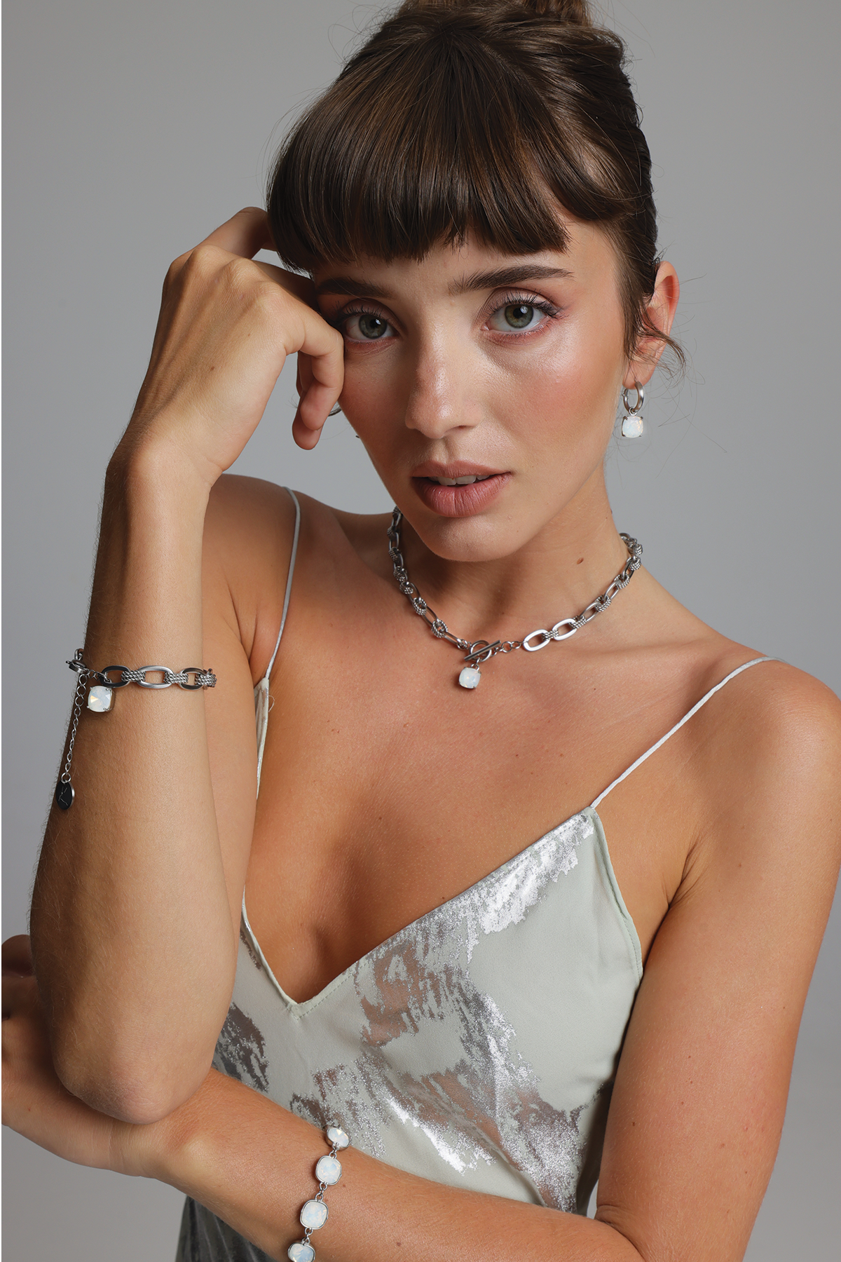 Carla Swarovski earrings - White opal