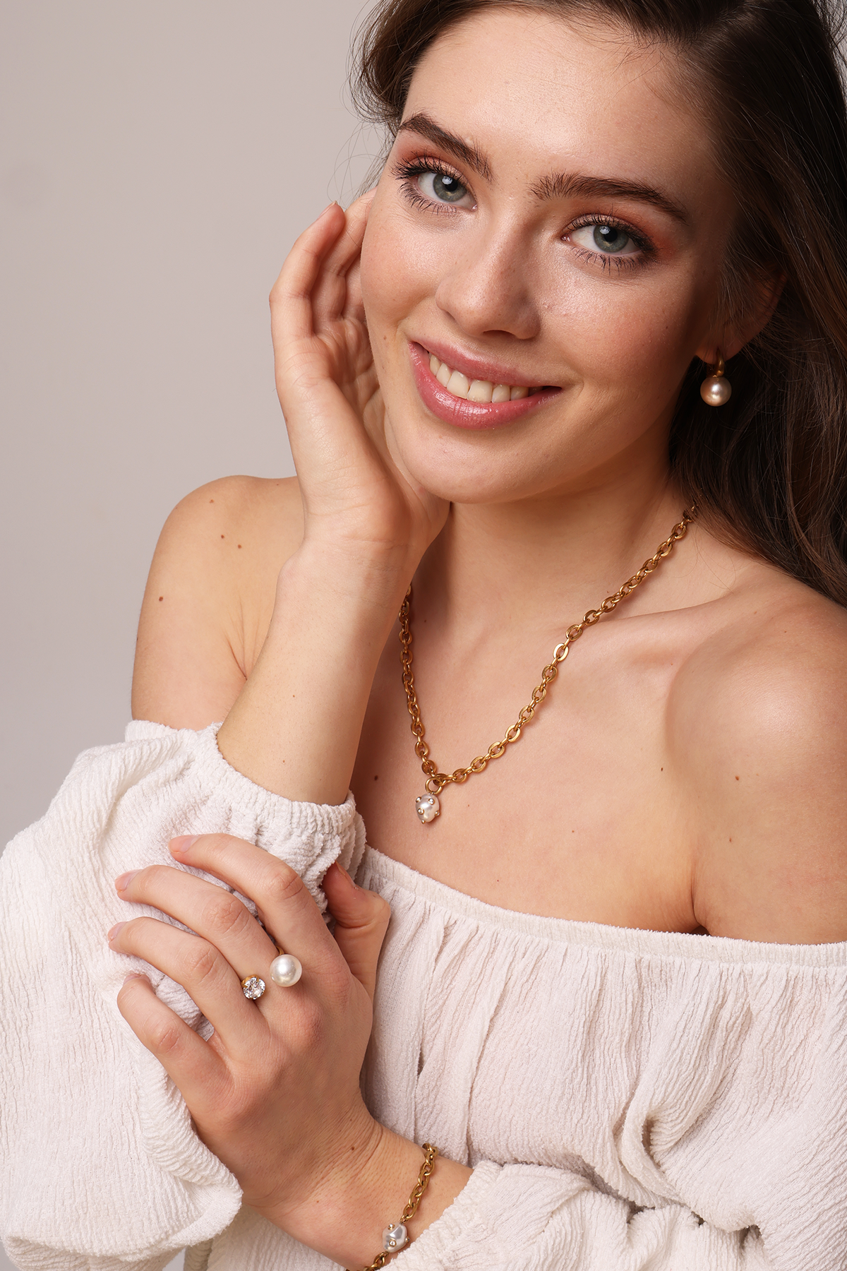 Ivy pearl ring - Adjustable, White