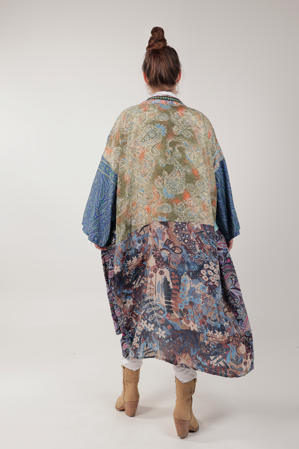 Devi silkekimono - Colour 11