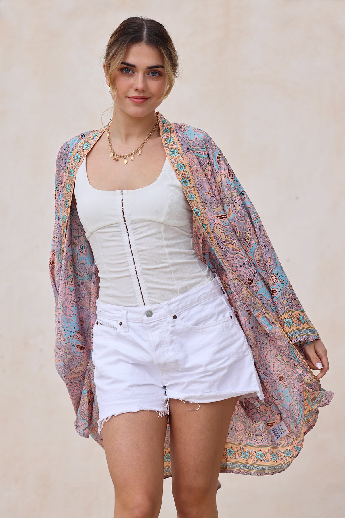 Meghan silkekimono - Tropical Paisley