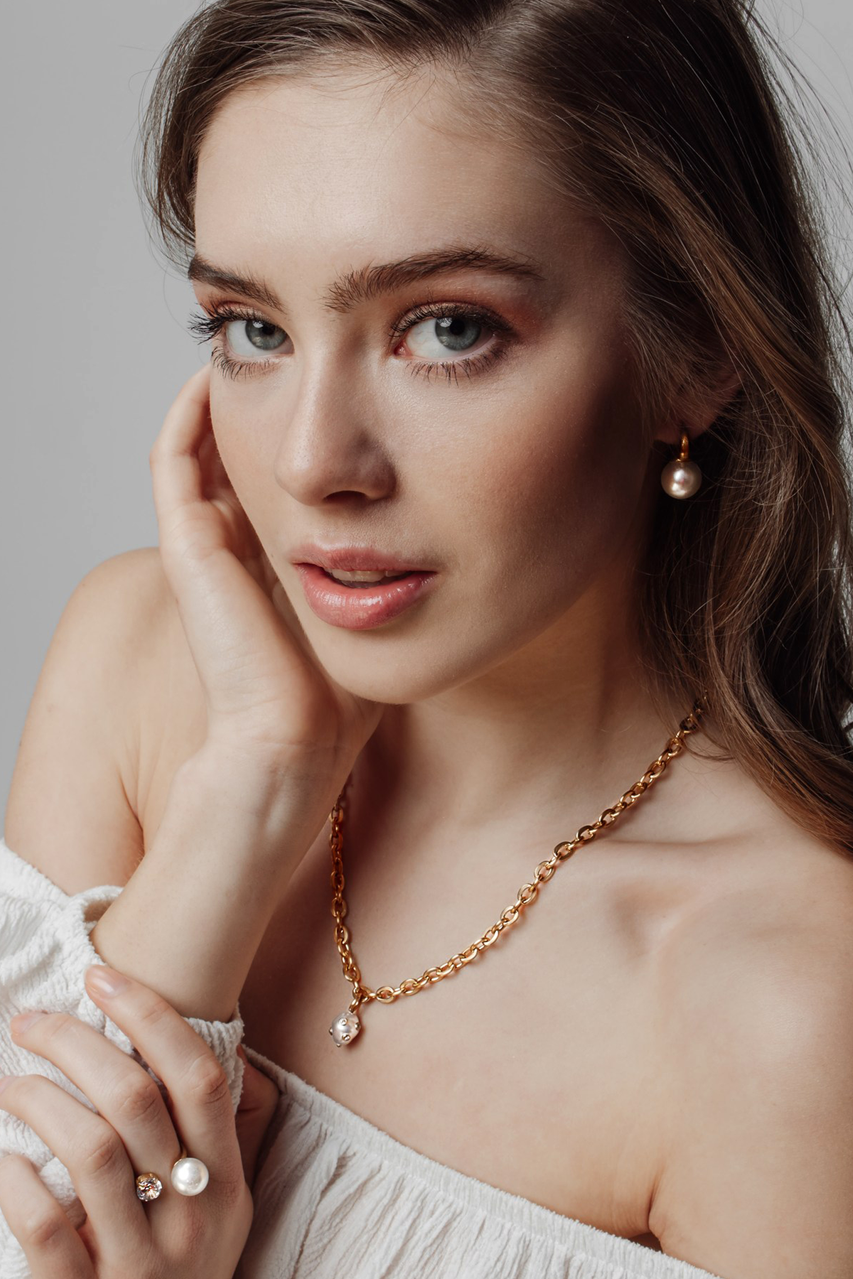 Lovisa pearl necklace