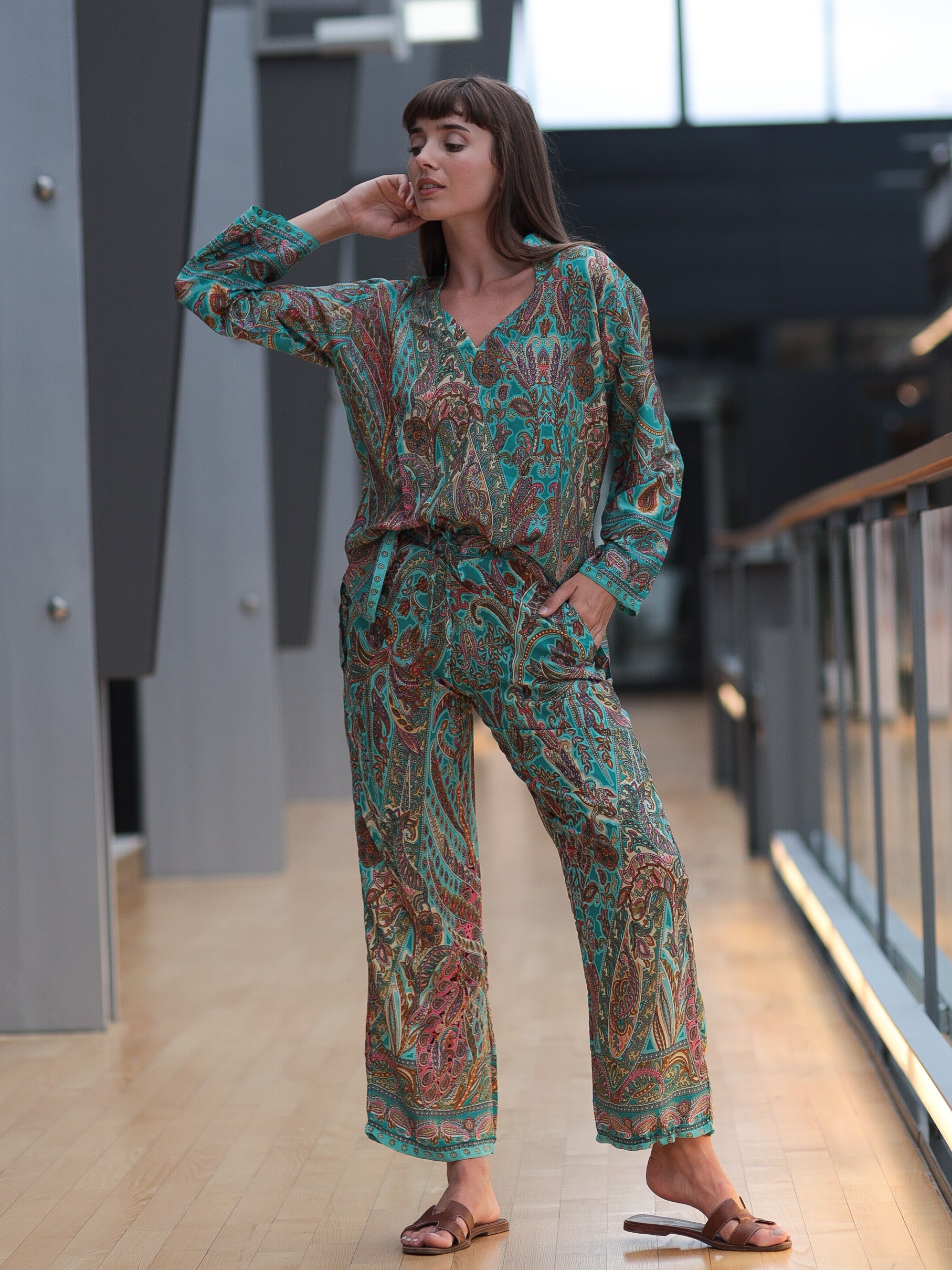 Silk trousers, Taj Mahal