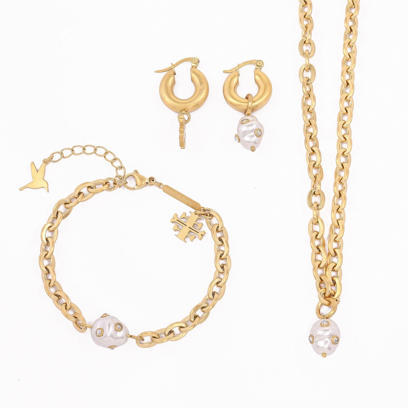 Lovisa pearl necklace
