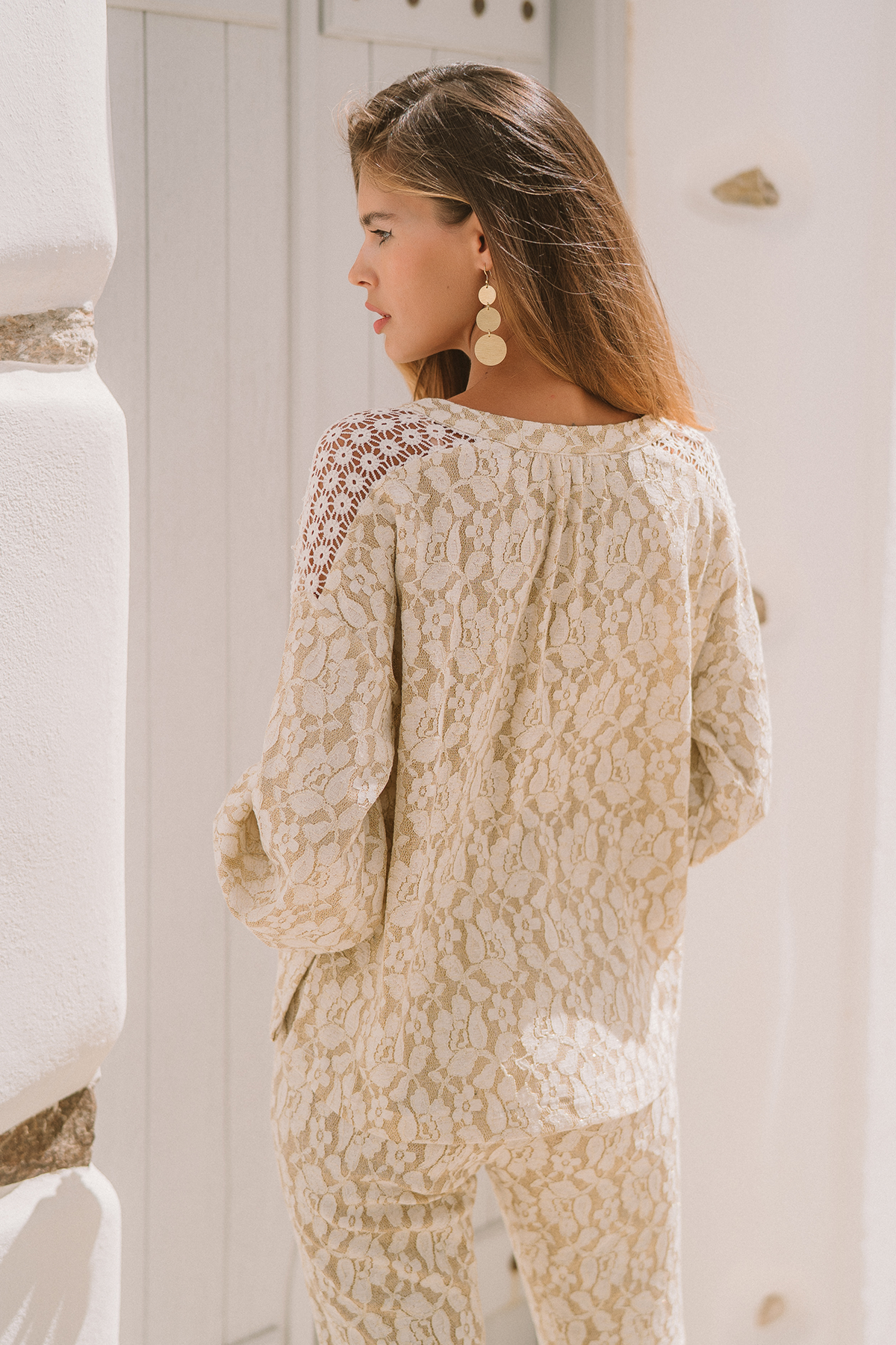 Golden flower top