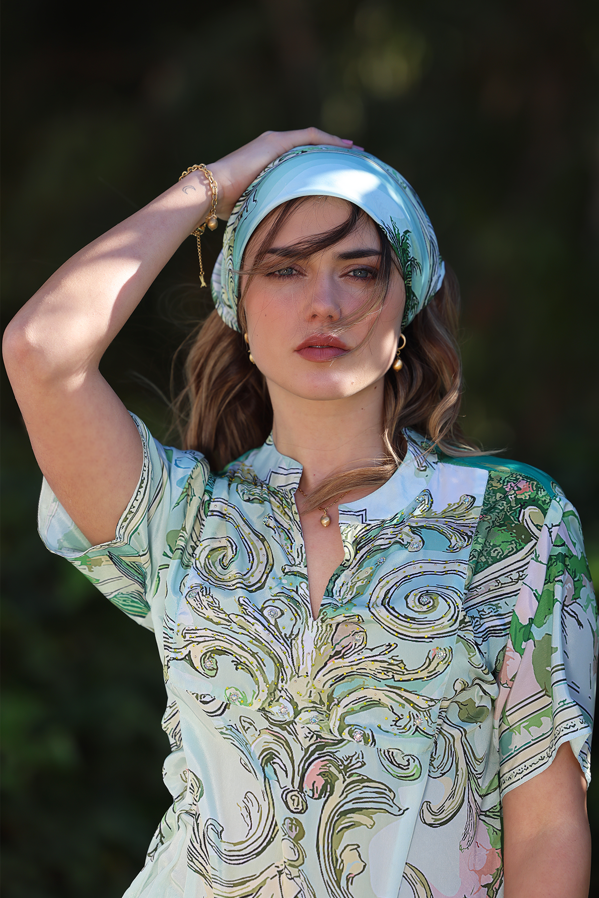 Silk scarf, 50x50 cm, Hummingbird