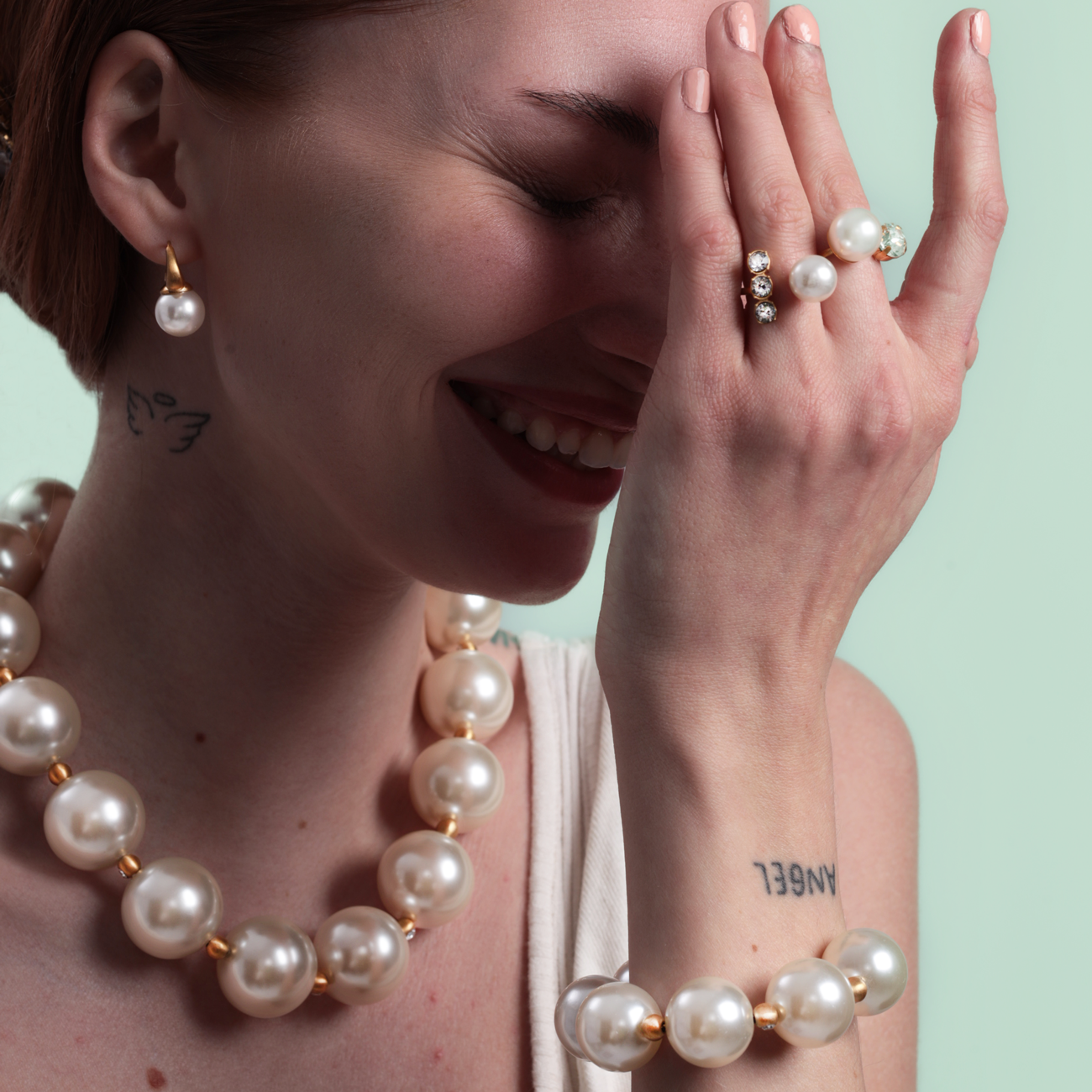 Jumbo pearl bracelet