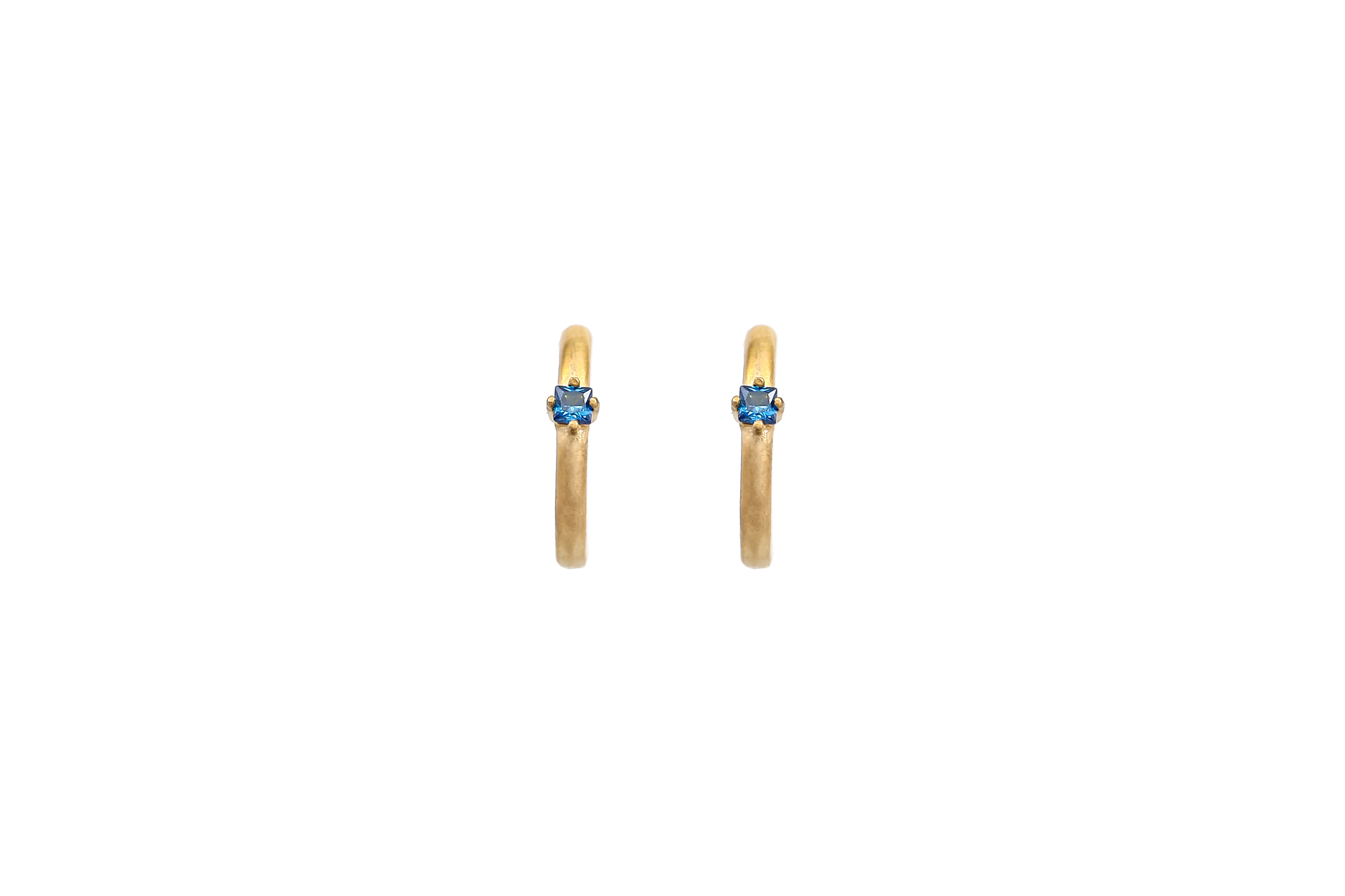 Anna  stud earrings - Blue